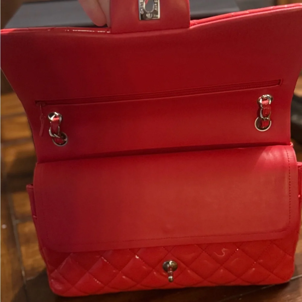 CHANEL Red Patent leather jumbo double flap bag - Picture 7 of 9